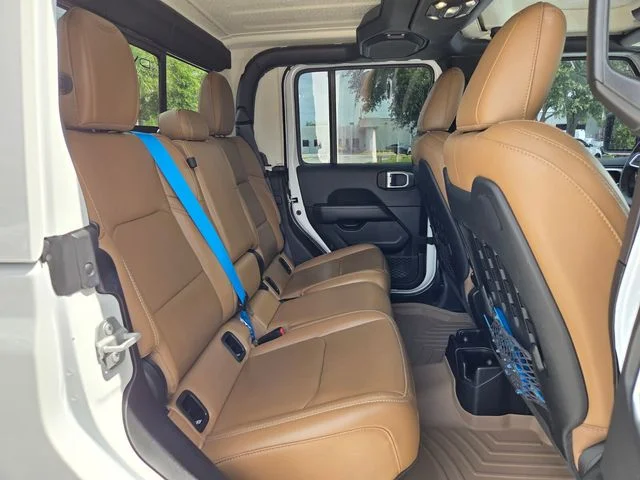 Certified Used 2020 White Jeep Rubicon image 20