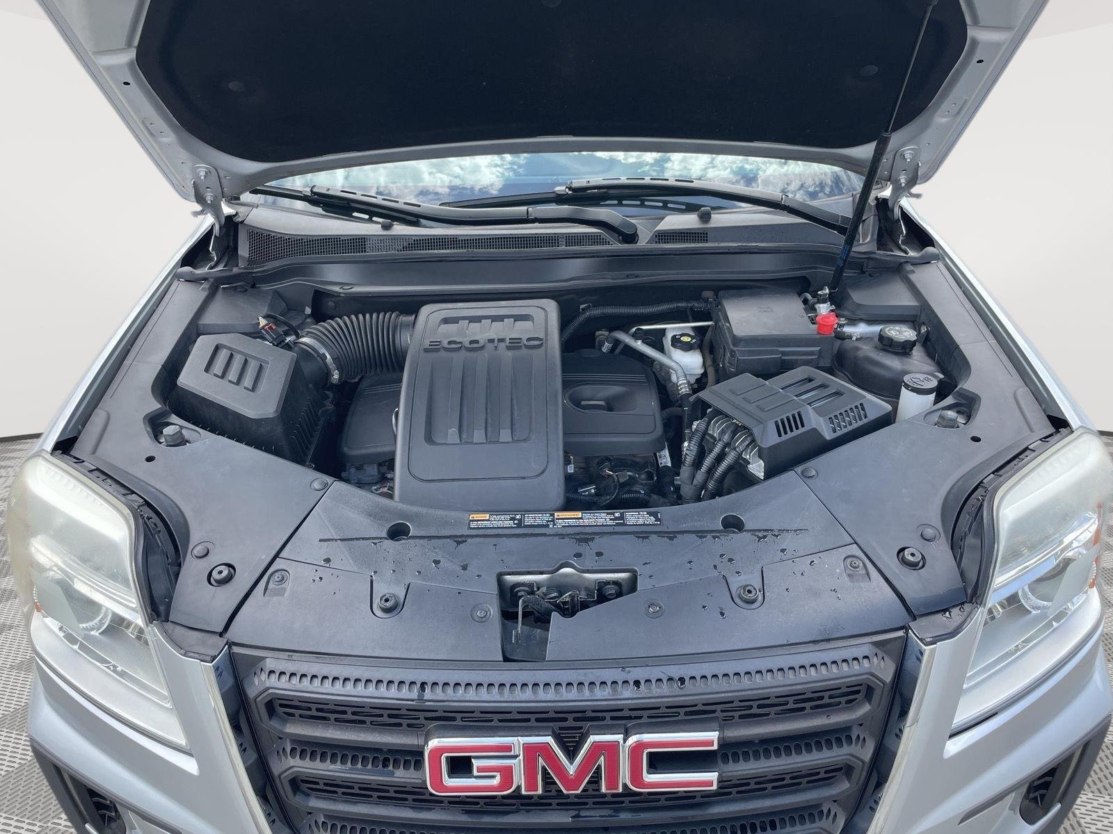 Used 2017 Quicksilver Metallic GMC SLE image 8