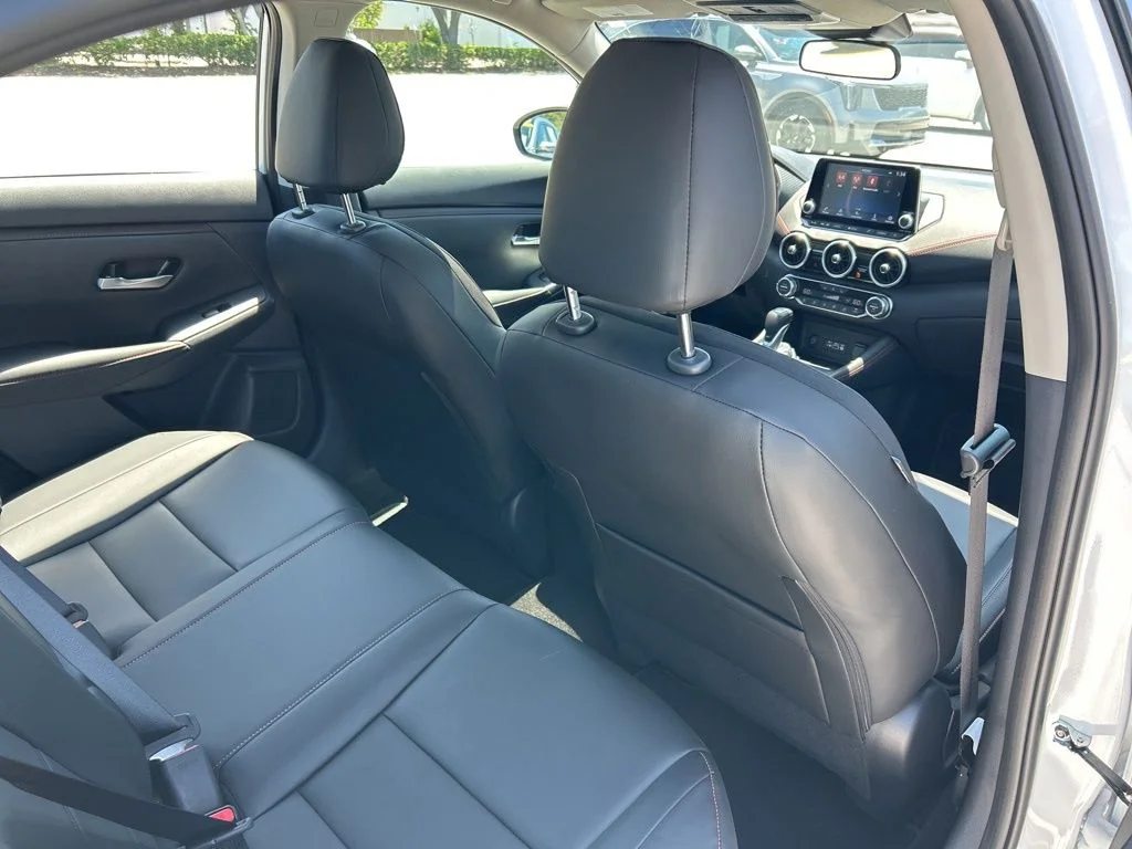 2025 Nissan Sentra SR - Photo 47