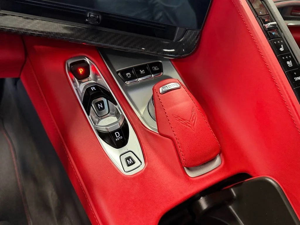 Used 2024 Silver Chevrolet Stingray image 18