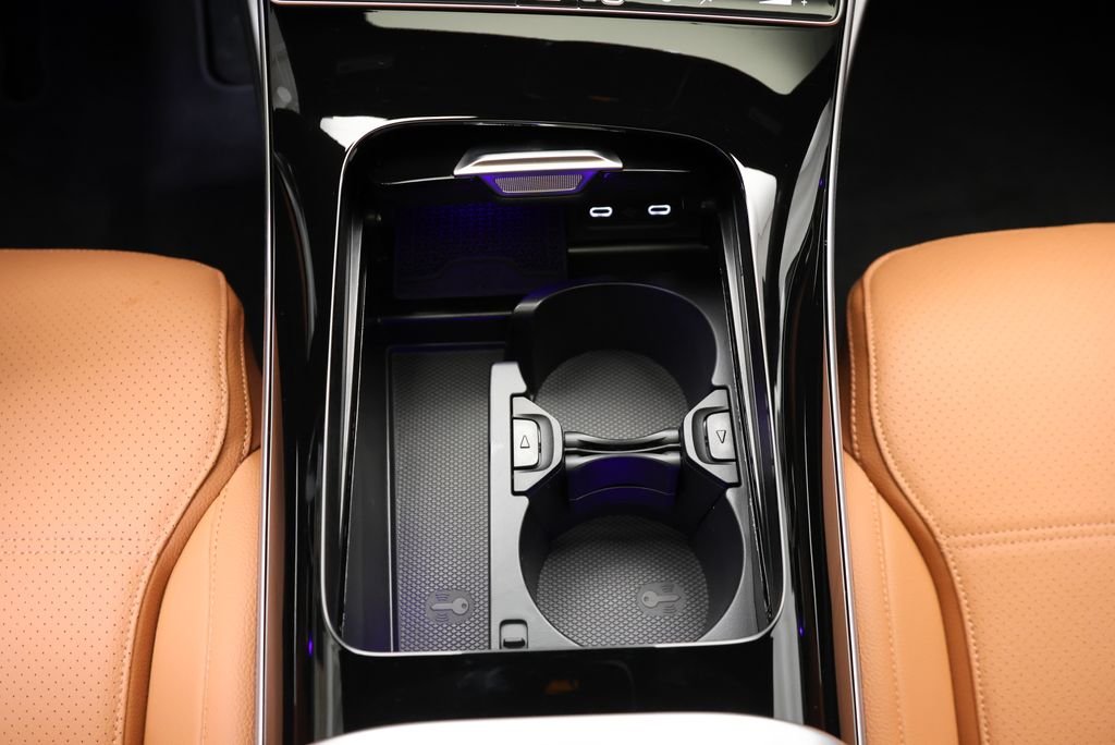 New 2026 Polar White Mercedes-Benz C 300 image 28