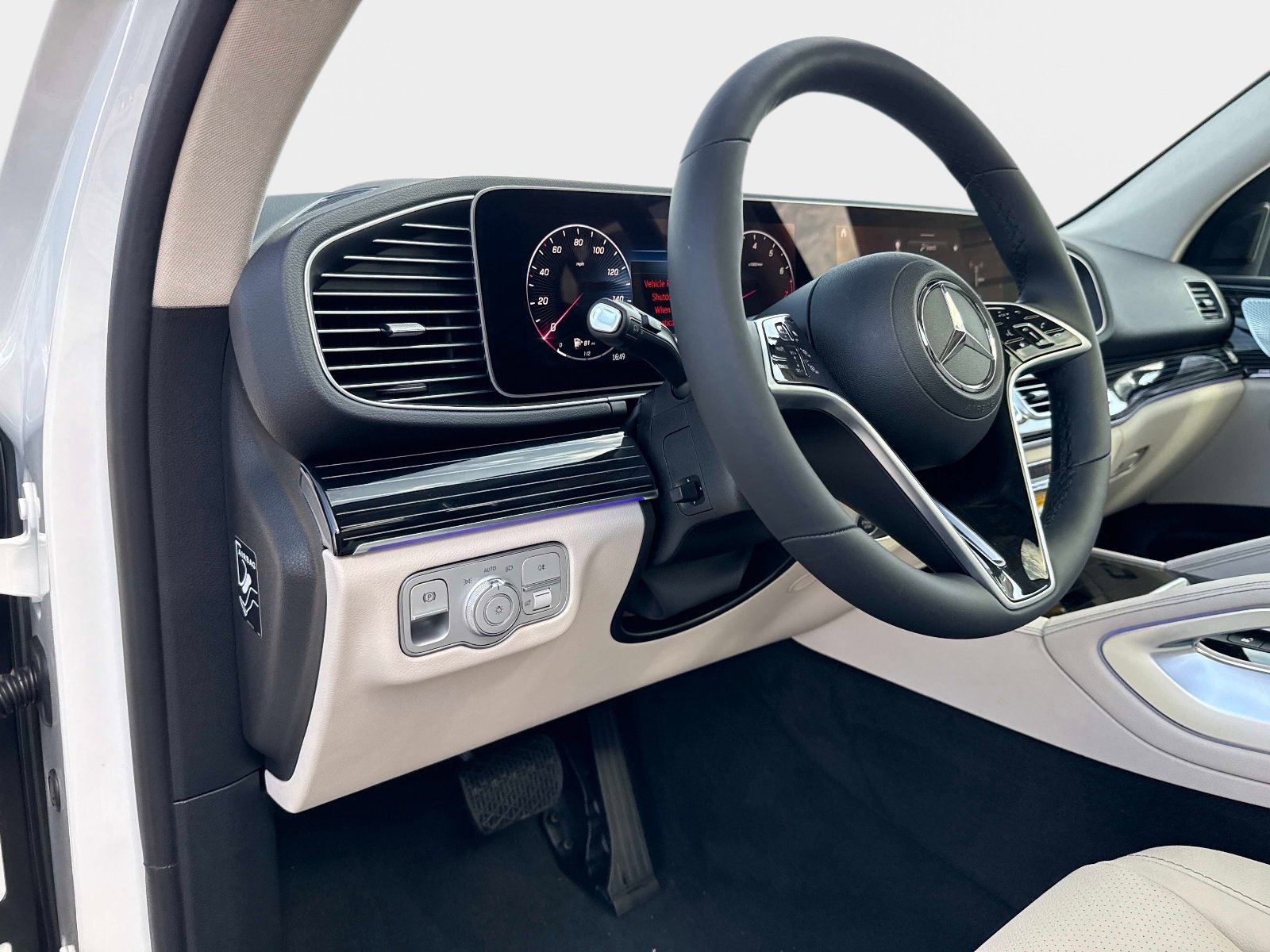 New 2026 Polar White Mercedes-Benz 350 4MATIC® SUV image 20