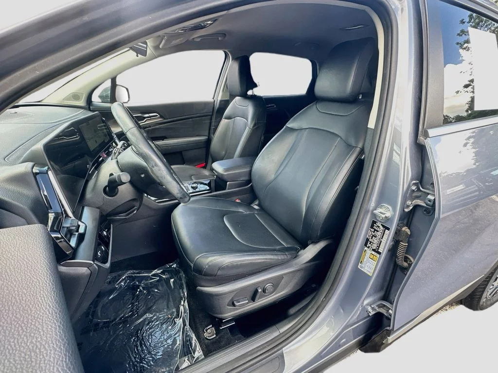 Certified Used 2023 Silver Kia EX image 21