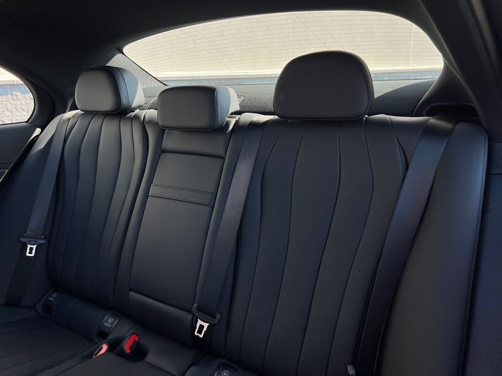 New 2027 Obsidian Black Metallic Mercedes-Benz E 450 image 26