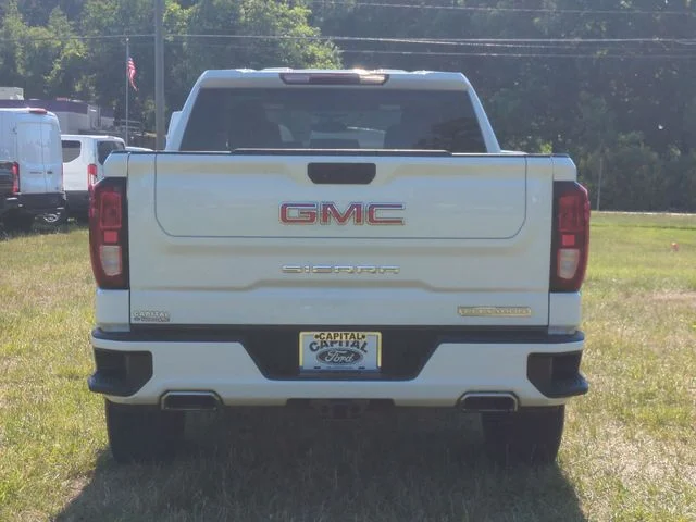 Used 2022 White GMC Elevation image 12