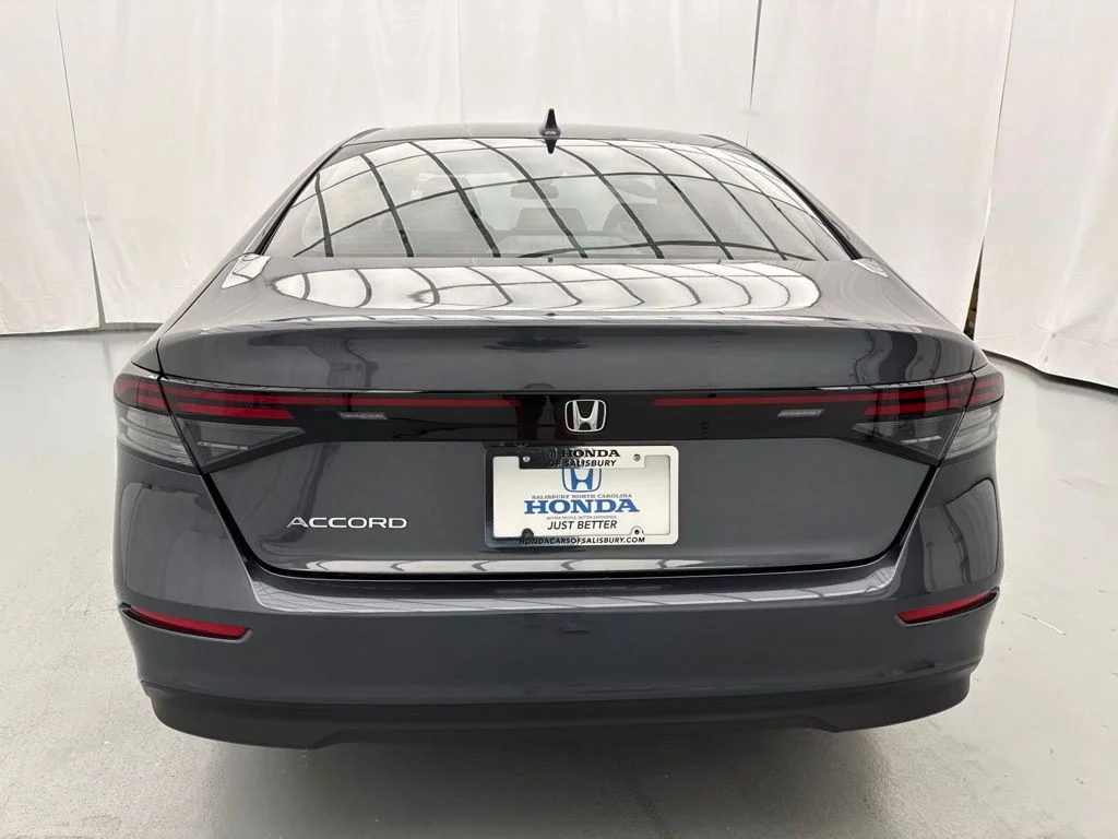 New 2026 Meteorite Gray Metallic Honda LX image 7