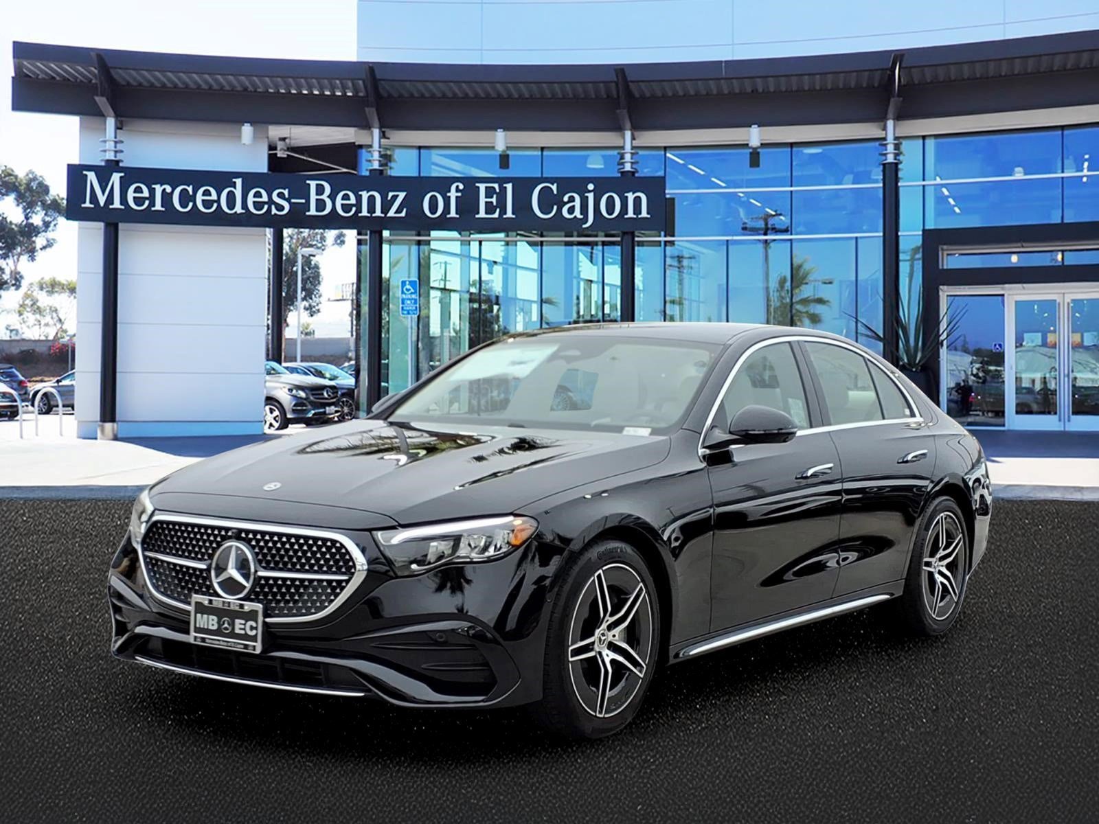2026 Mercedes-Benz E-Class E450 4MATIC's photo