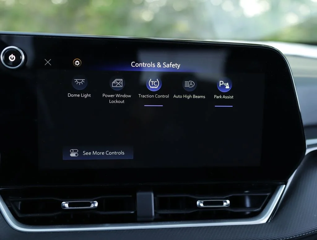 2025 Chevrolet Equinox LT - Photo 15