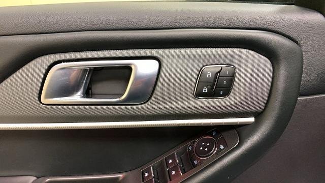 Certified Used 2025 Black Metallic Ford ST-Line image 83