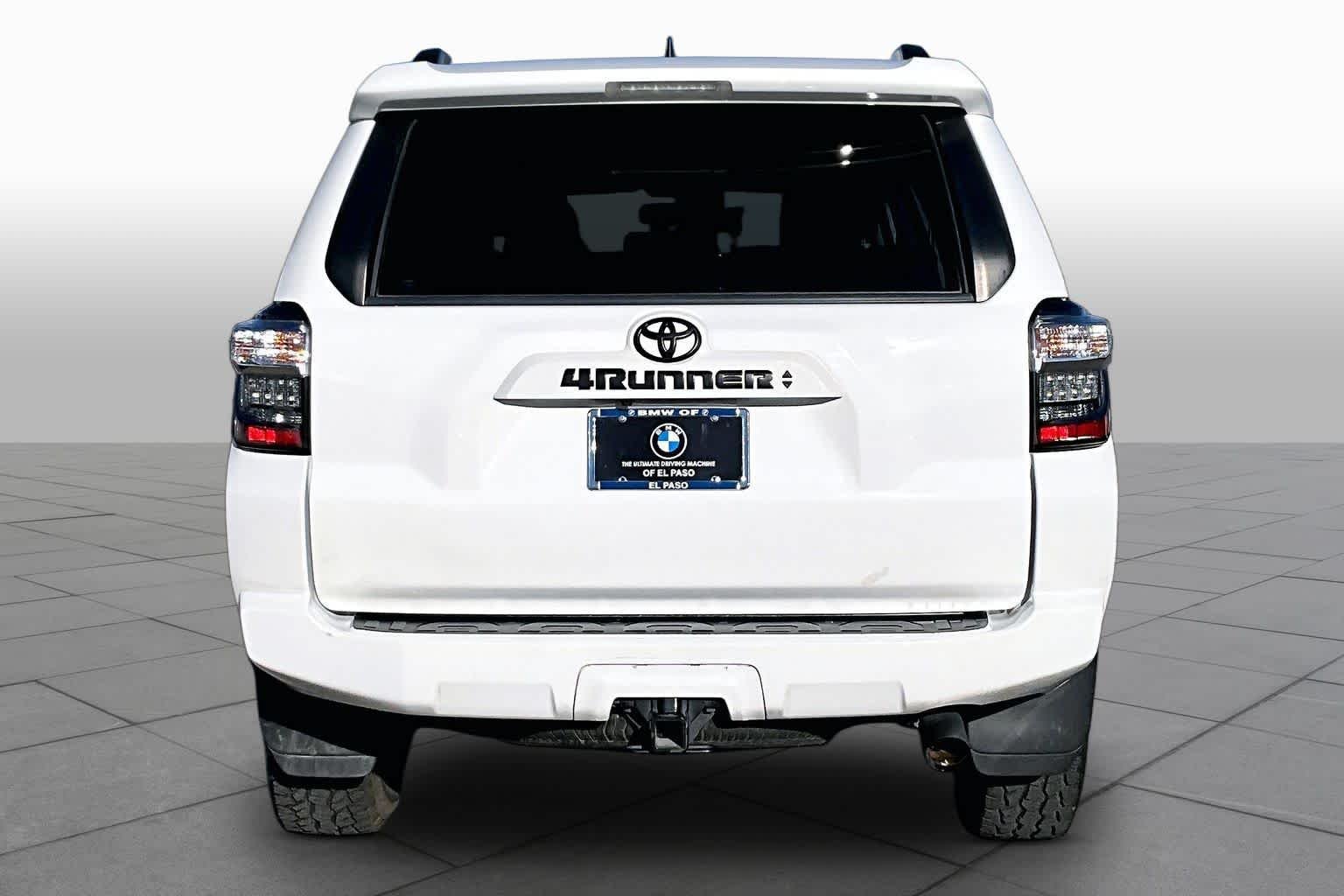 Used 2020 Super White Toyota SR5 Premium image 4