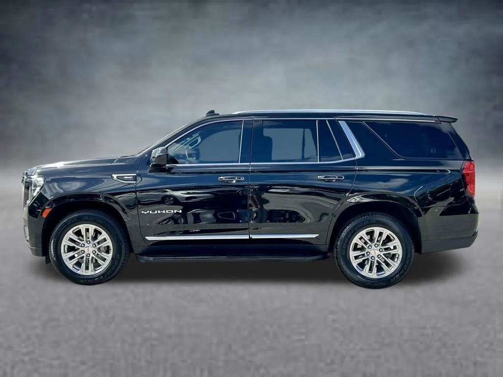 Used 2023 Onyx Black GMC SLT image 9