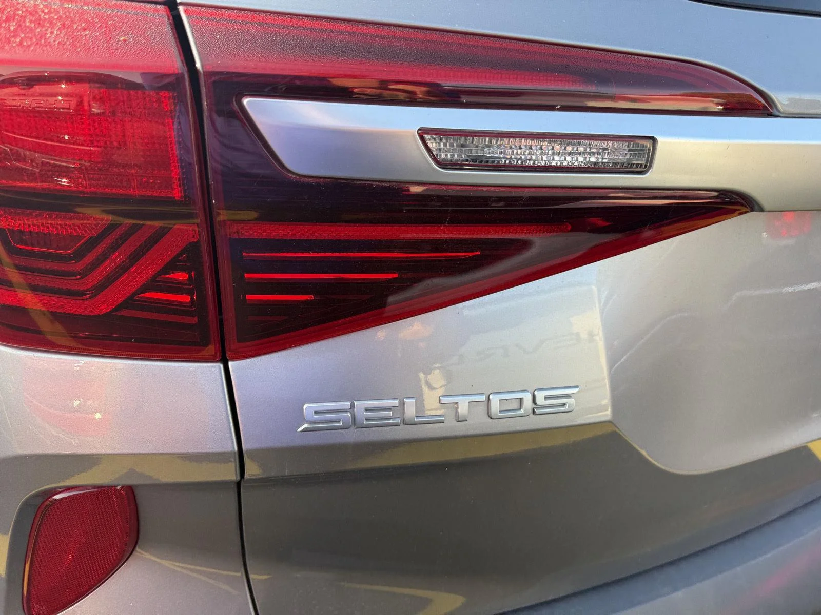 Used 2022 Gy Kia S image 4