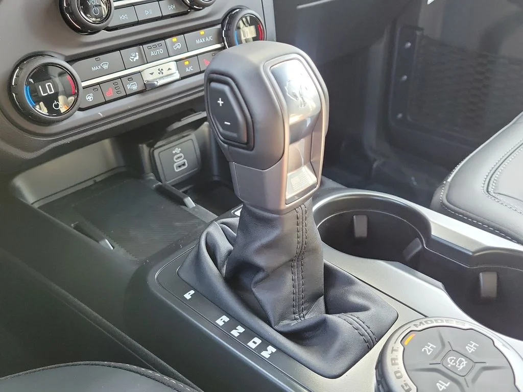 New 2026 Avalanche Gray Ford Outer Banks® image 22