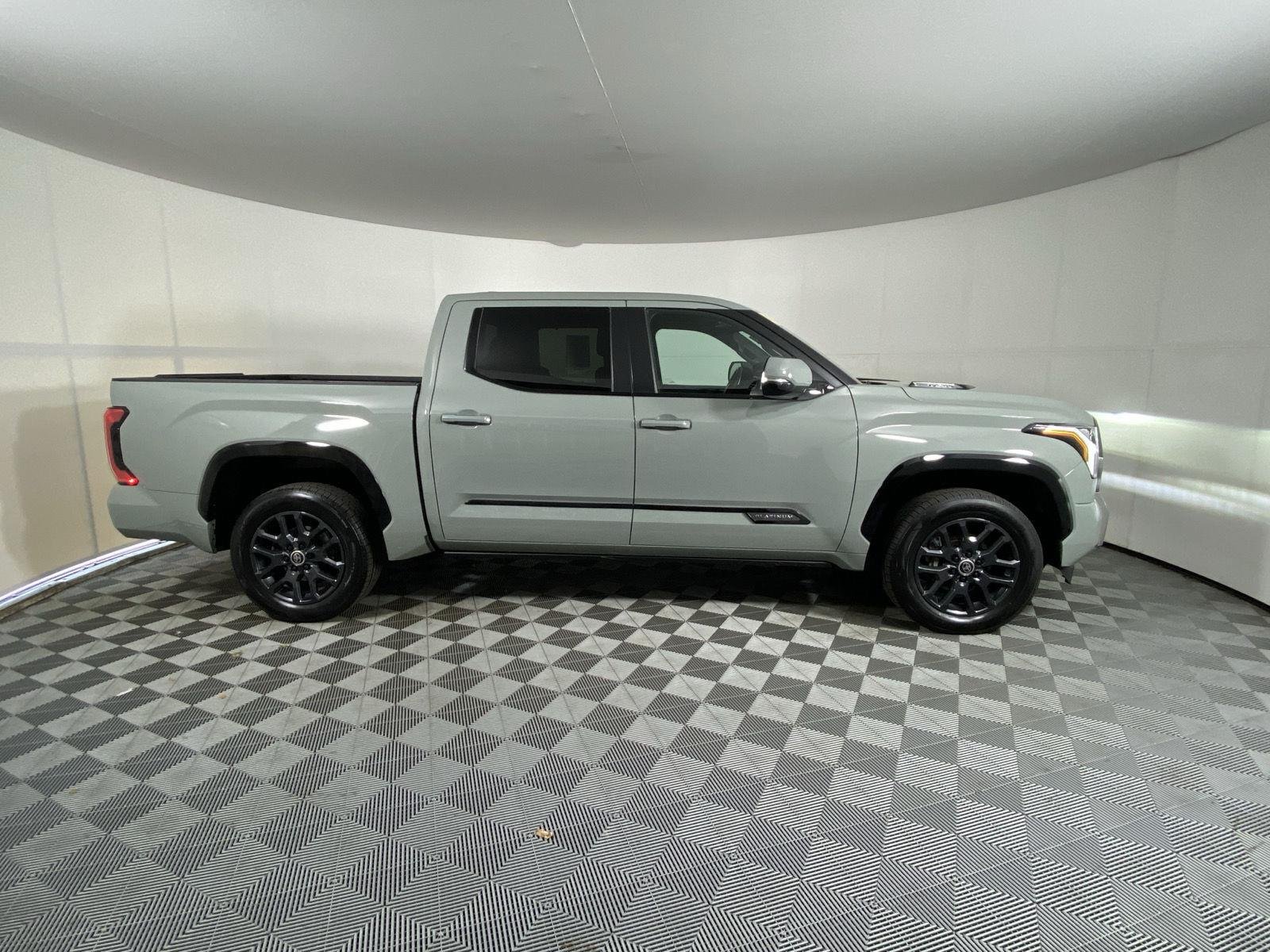 Used 2024 Lunar Rock Toyota Platinum HV image 8