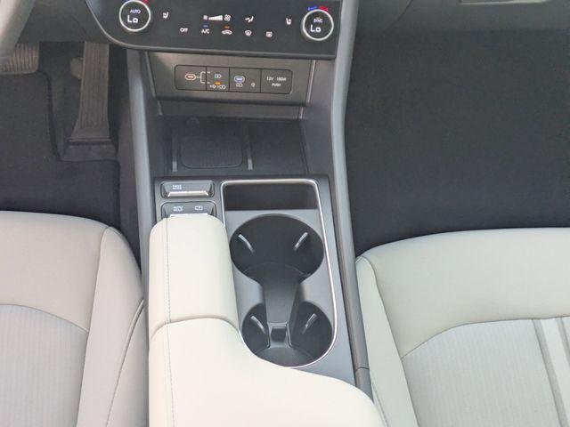 New 2026 White Hyundai SEL Sport image 18