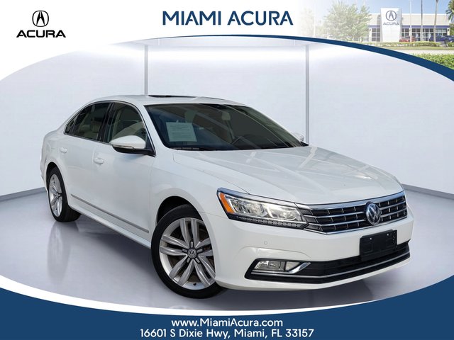 2017 Volkswagen Passat 1.8T SE w/Technology