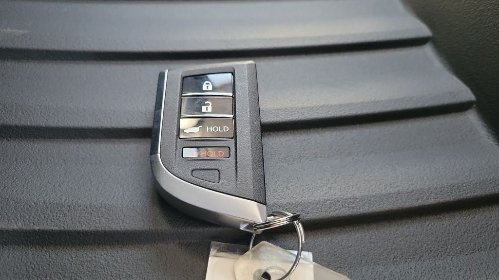 New 2026 Platinum White Pearl Acura Base image 24