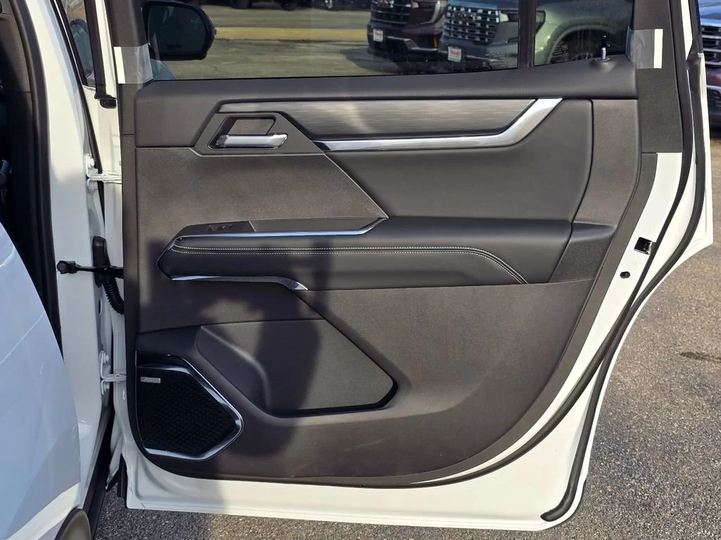 New 2026 Summit White GMC Elevation image 33