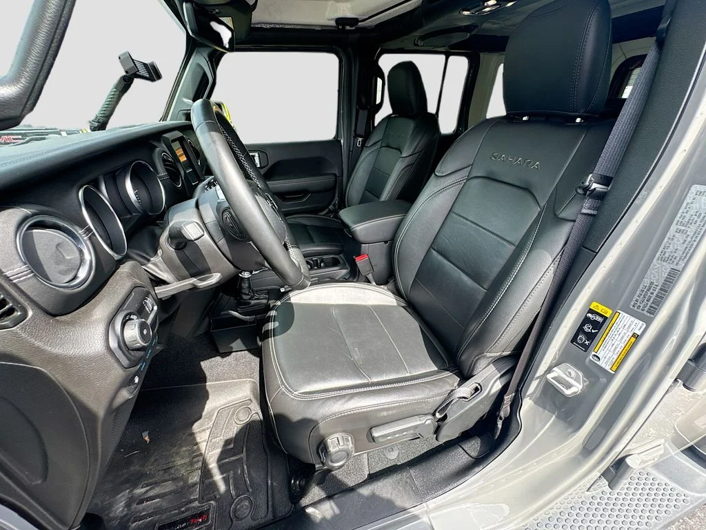 Used 2023 Gray Jeep Sahara 4xe image 23