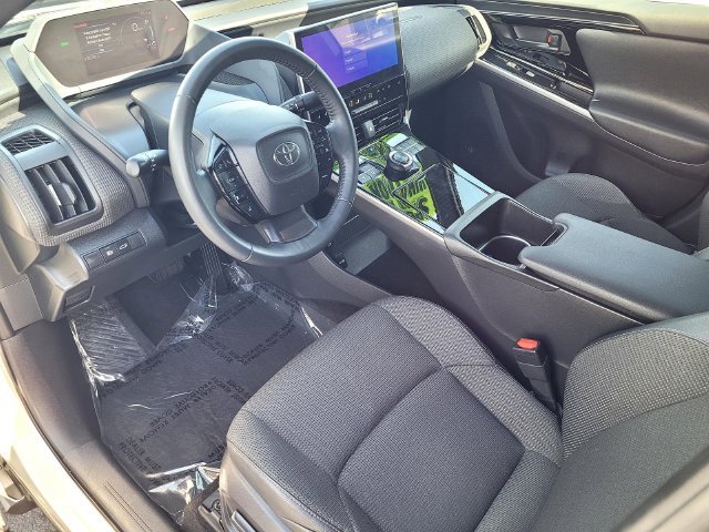 Used 2024 Silver Toyota XLE image 10