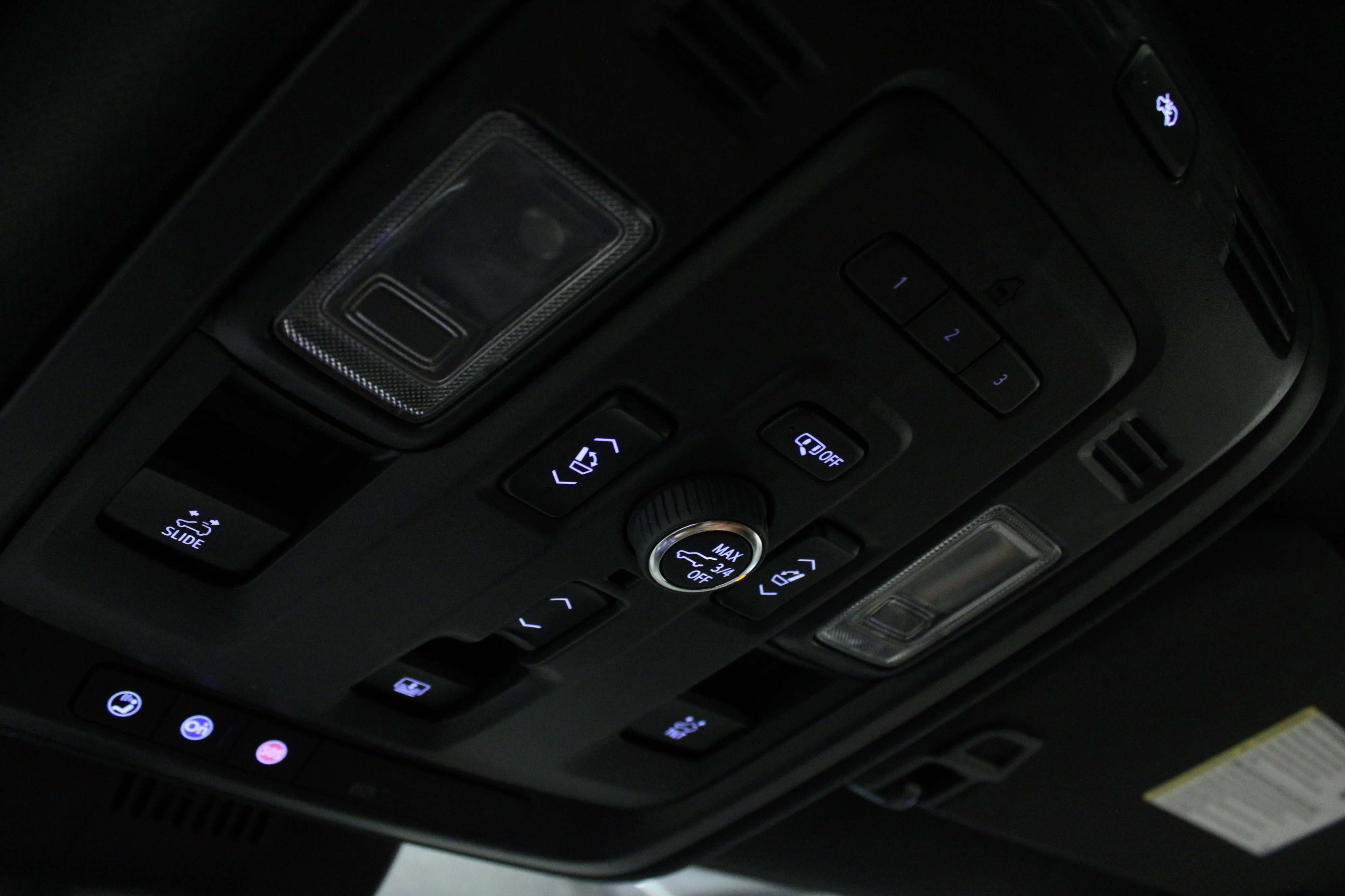 Used 2023 Onyx Black GMC Denali Ultimate image 24