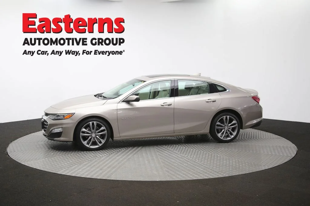 Used 2024 Gray Chevrolet LT image 61