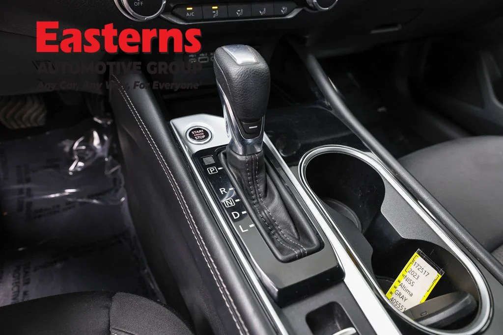 Used 2023 Gray Nissan 2.5 SV image 13