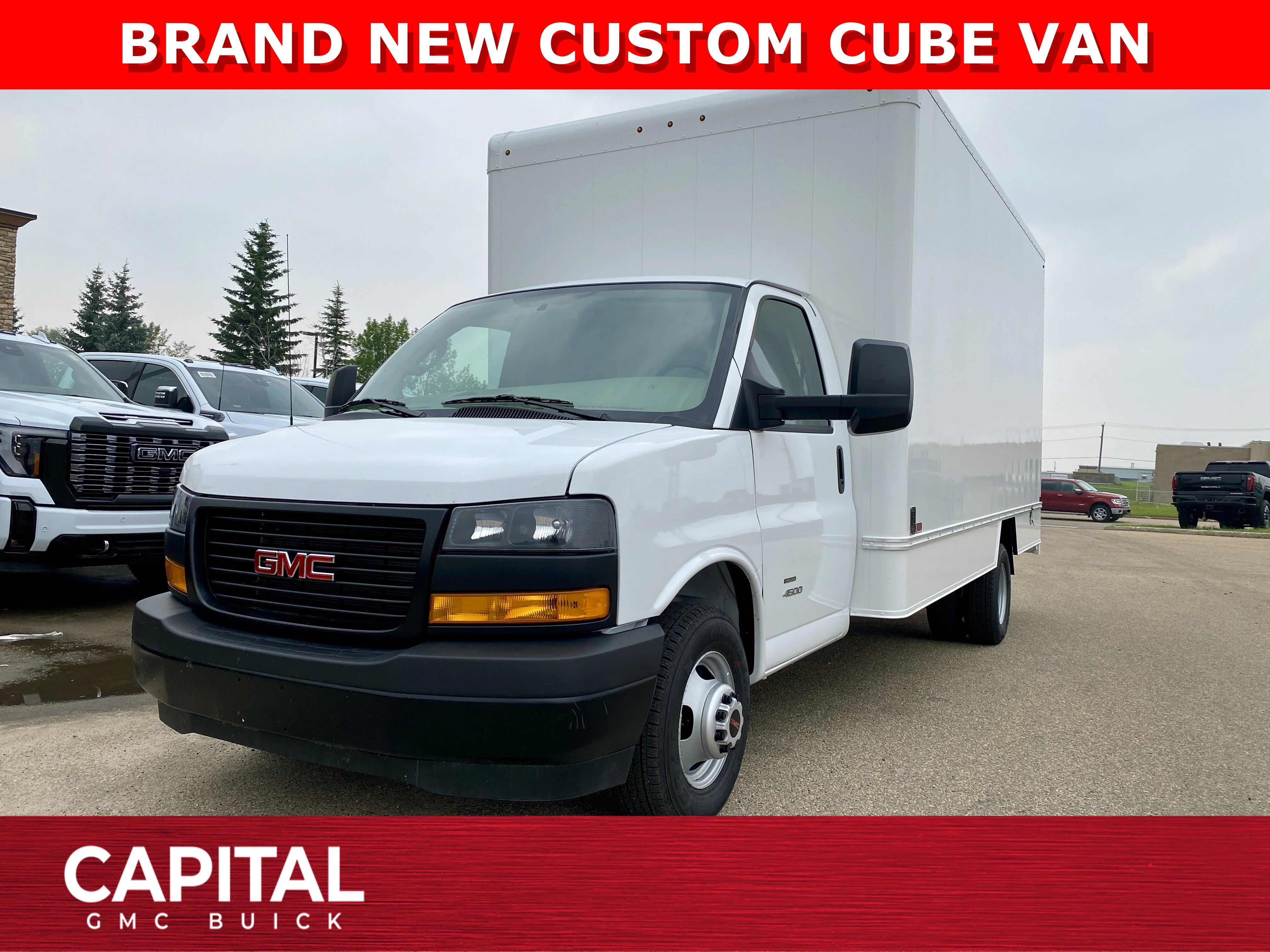 New 2026 Summit White GMC 4500 Van 177 image 1