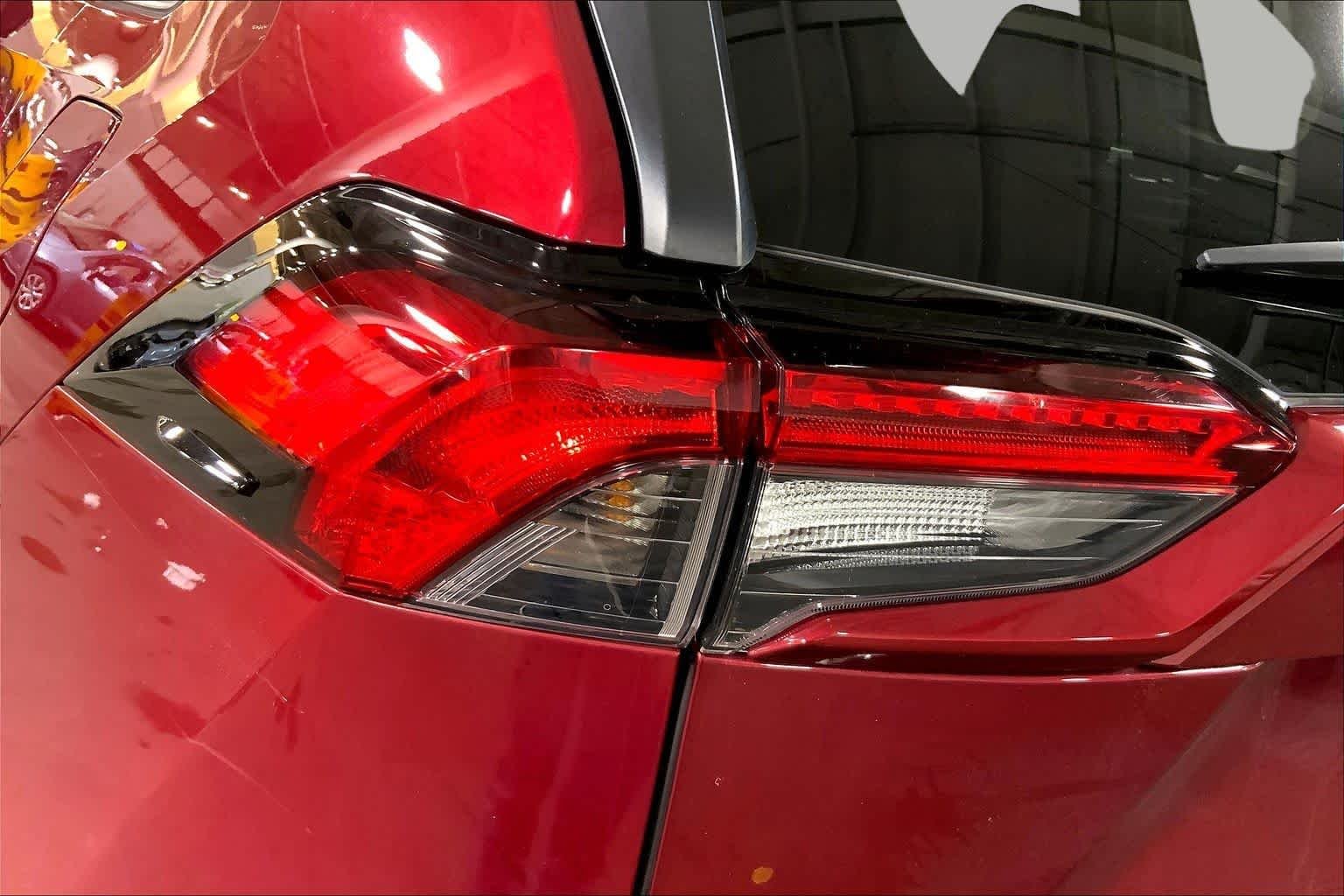 Used 2023 Ruby Flare Pearl Toyota XLE image 29