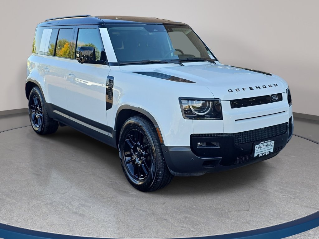 Certified Used 2026 White Land Rover S image 4