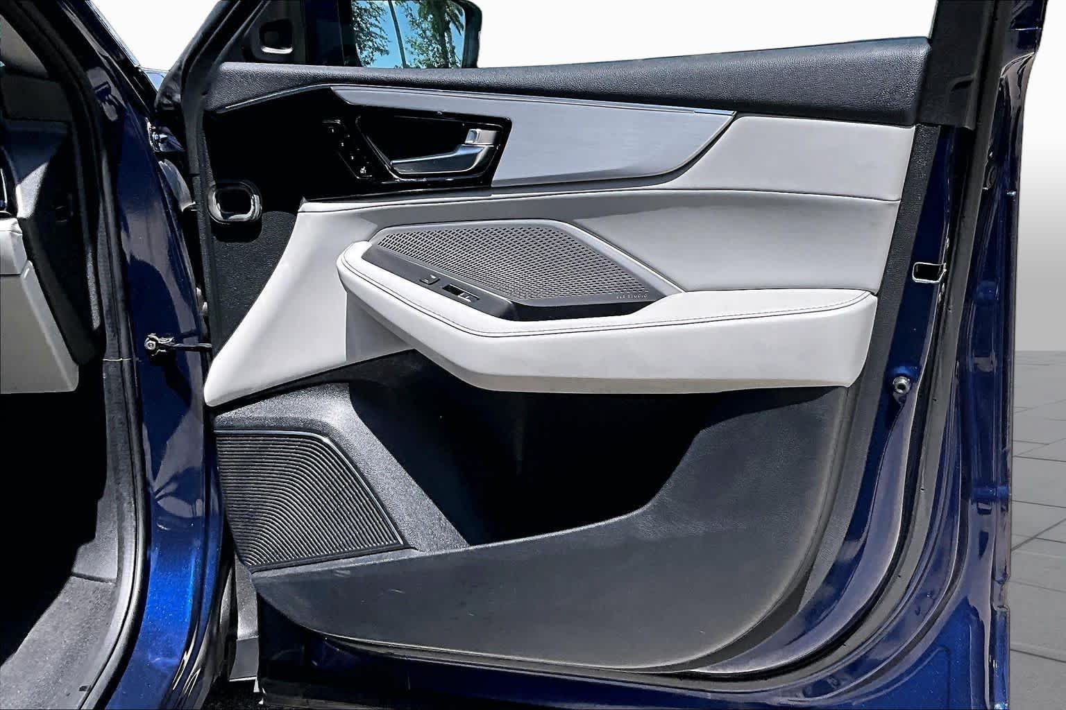 Used 2022 Fathom Blue Pearl Acura w/Technology Package image 27