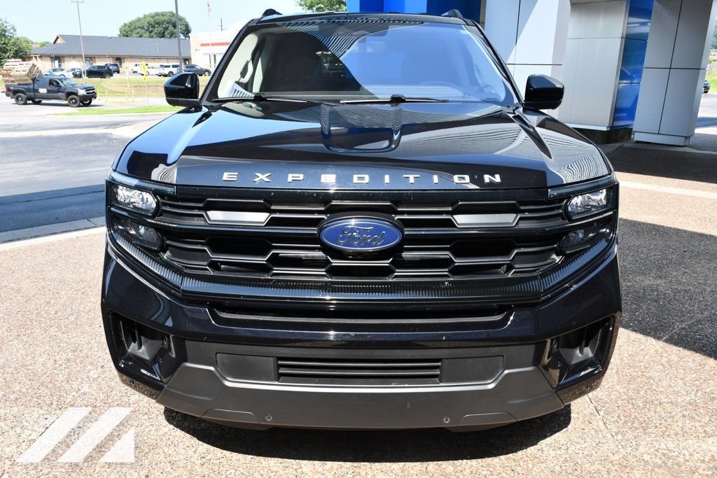 2025 Ford Expedition Active - Photo 12