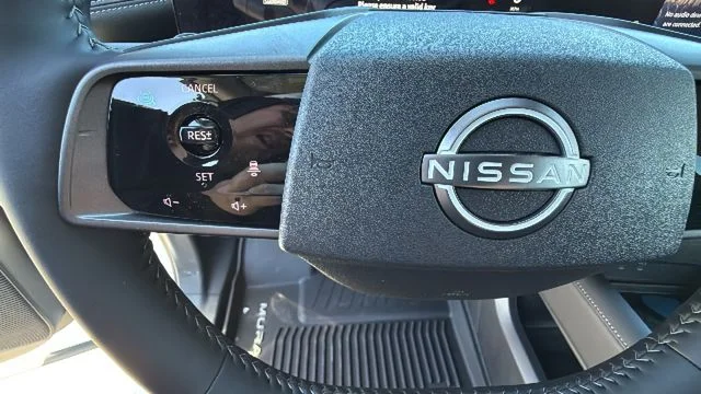 New 2026 Everest White Pearl TriCoat Nissan SV image 19