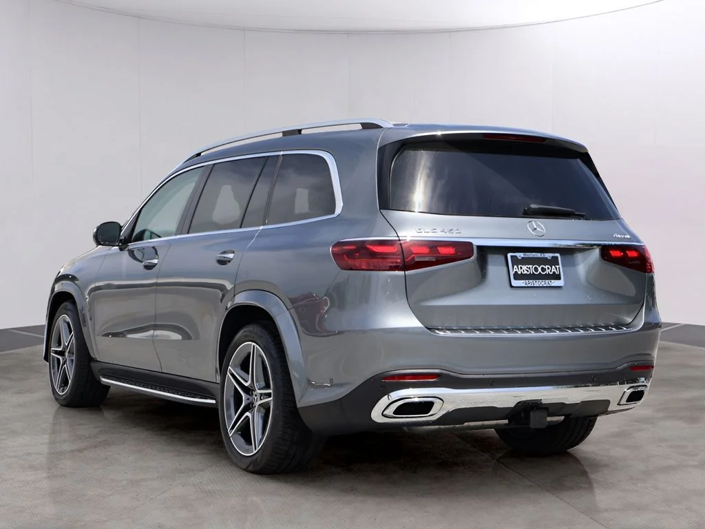 New 2026 Selenite Grey Metallic Mercedes-Benz GLS 450 image 5
