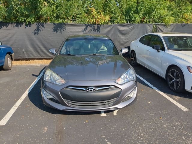 Used 2016 Empire St Gray Metallic Hyundai 3.8 image 2