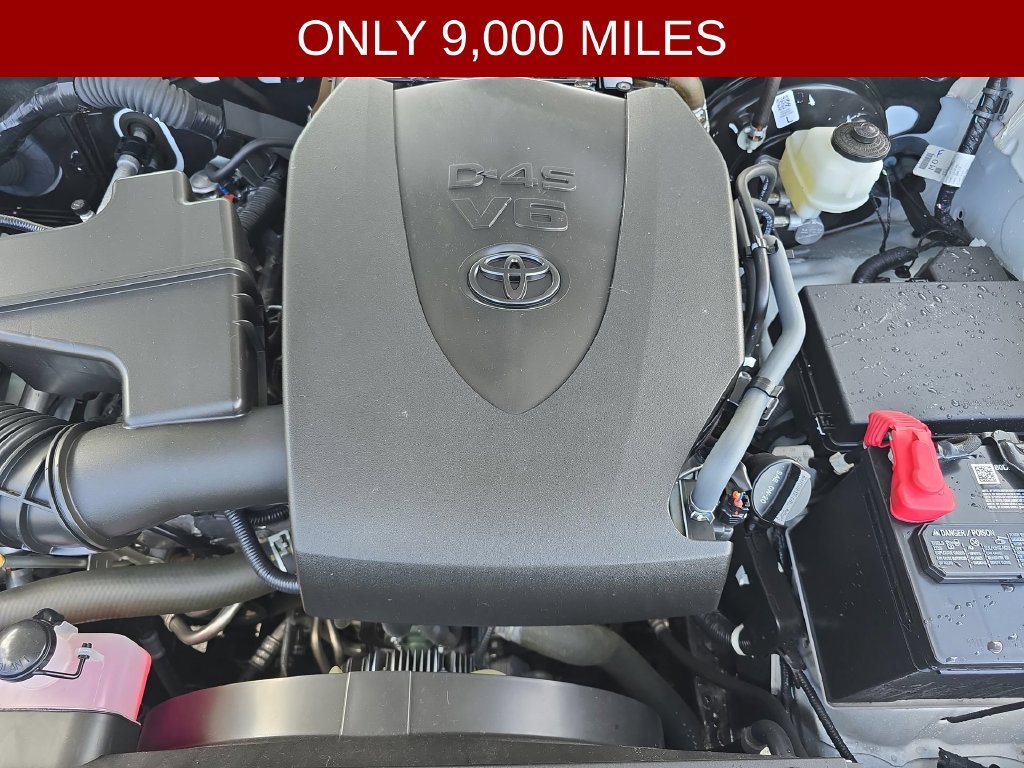 Used 2023 White Toyota SR5 image 40