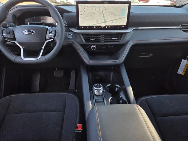 New 2026 Star White Metallic Tri-Coat Ford Tremor® image 39