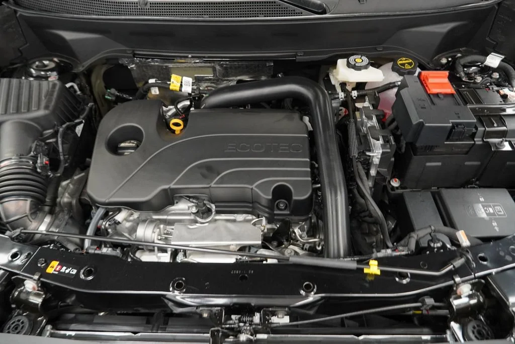 New 2027 Mosaic Black Metallic Chevrolet LT image 40