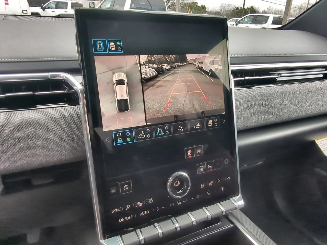 New 2026 Summit White GMC Elevation Extended Range image 15