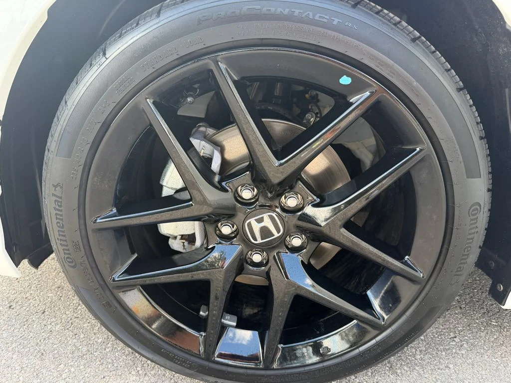 2025 Honda Civic Hatchback Sport - Photo 29