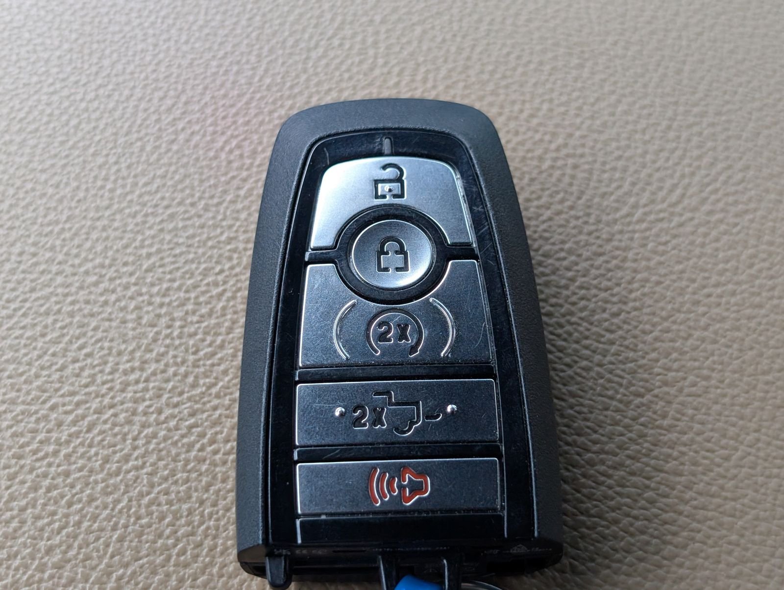Used 2025 Race Red Ford Lariat image 34