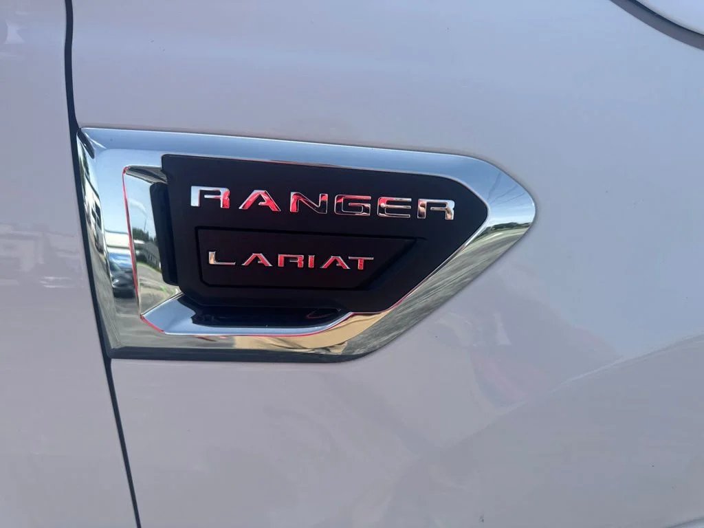 Certified Used 2023 Oxford White Ford Lariat image 43