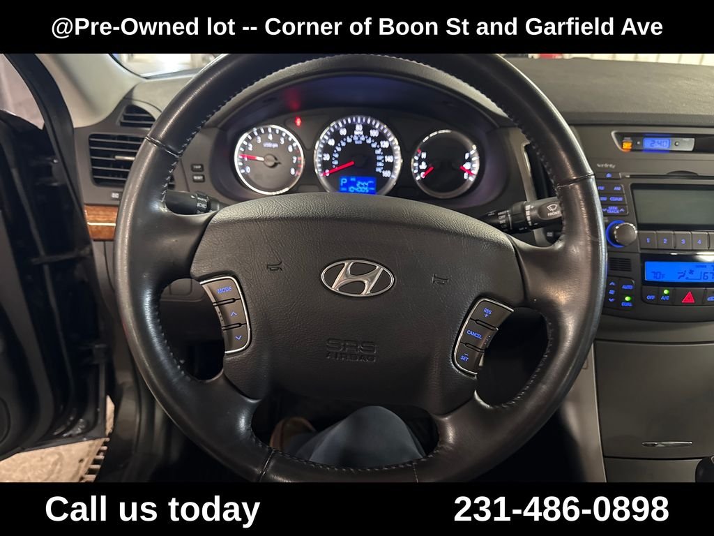 Used 2010 Brown Hyundai Limited image 20