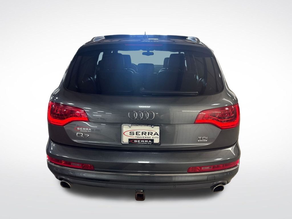 Used 2014  Audi  image 4
