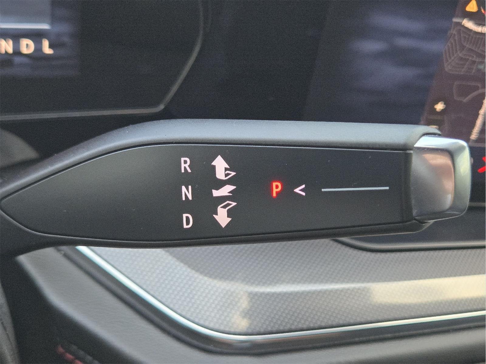 Used 2025 Black Chevrolet RST image 28