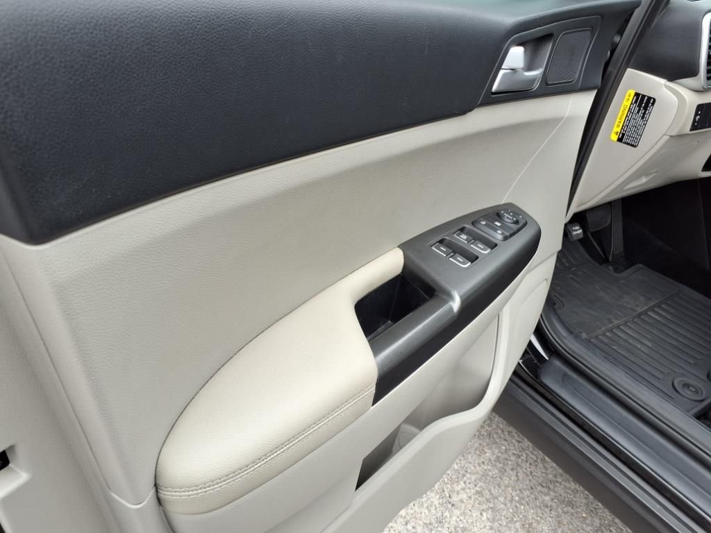 2022 Kia Sportage LX - Photo 10
