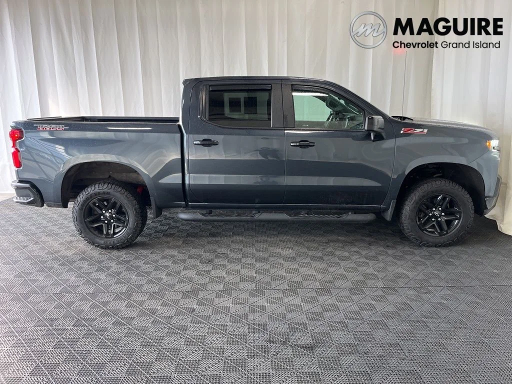 Used 2021 Gray Chevrolet LT Trail Boss image 2