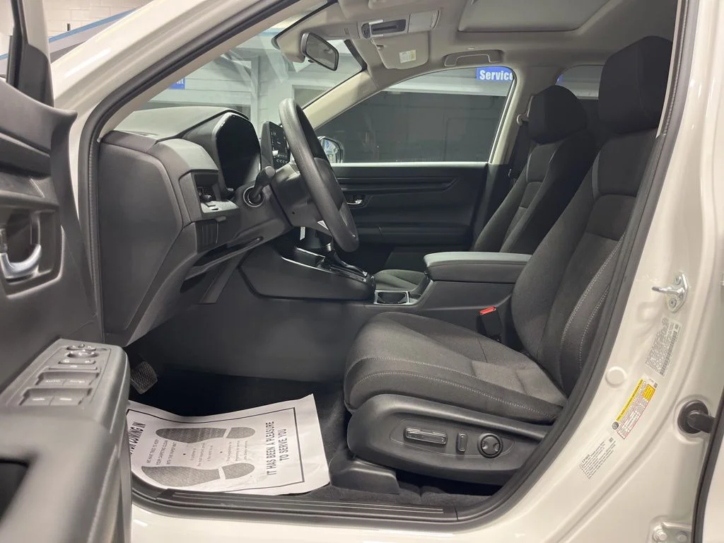 Used 2026 Platinum White Pearl Honda EX image 11