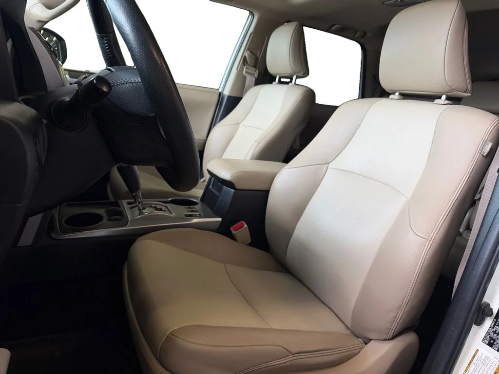 Used 2022 White Toyota SR5 Premium image 24