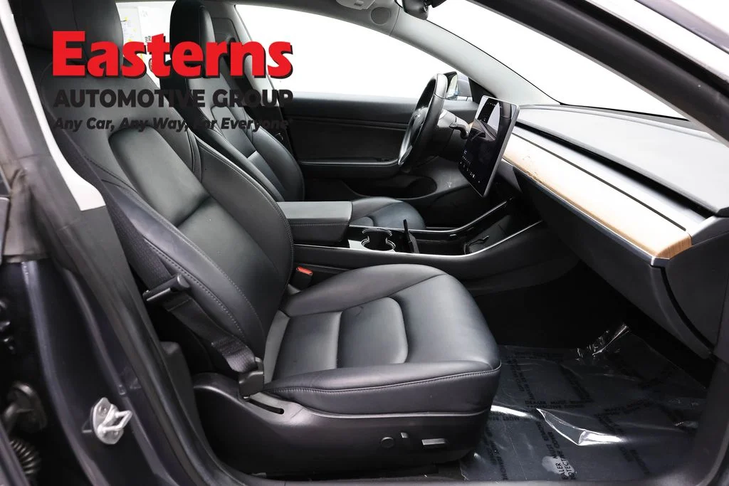 Used 2019 Gray Tesla Standard image 72